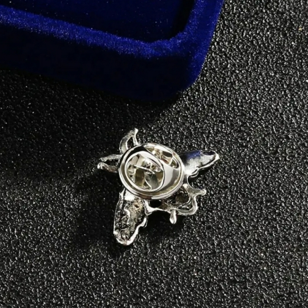 Silver Bee Brooch Pin Vintage Style - Picture 3 of 4